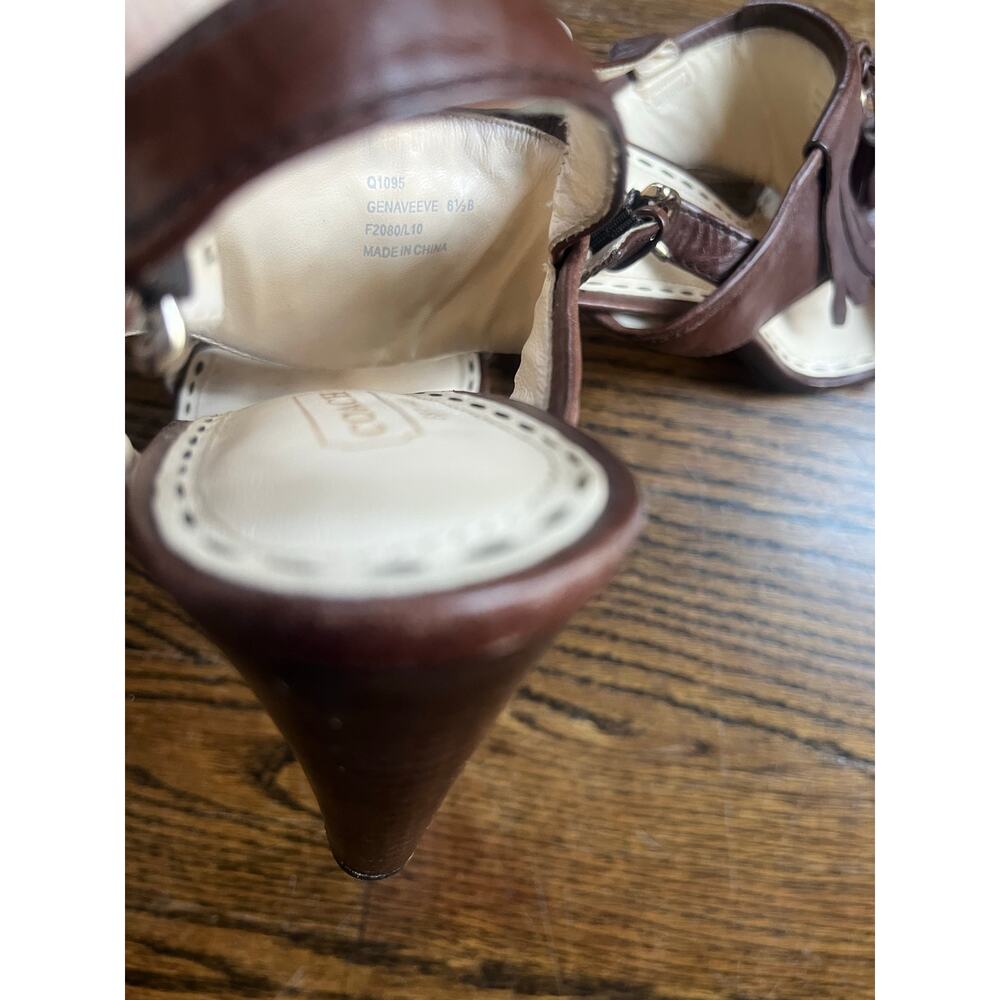 Coach women’s  leather shoes Sz. 6.5 brown tassel fringe accent sandals heels - Picture 6 of 8